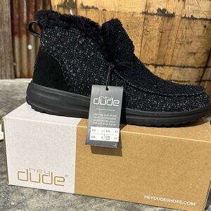 Hey Dude / Denny / Sparkling Black